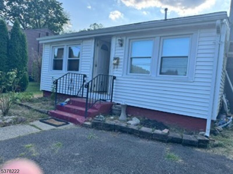 Property Photo:  21 Nokomis Ave  NJ 07034 