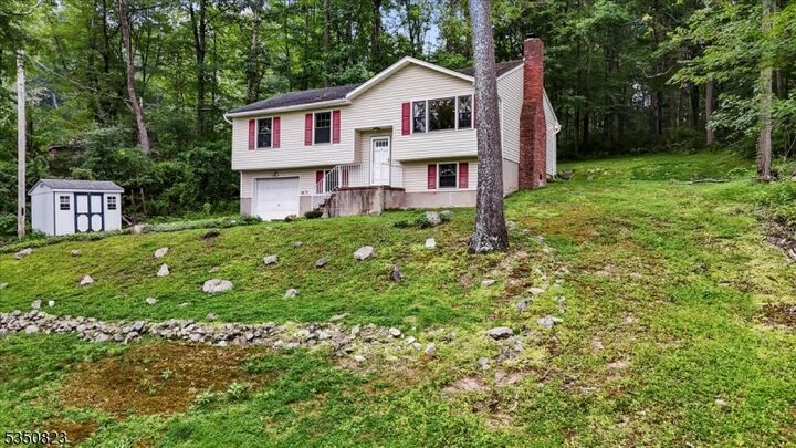 Property Photo:  14 Tamarack Rd  NJ 07823 