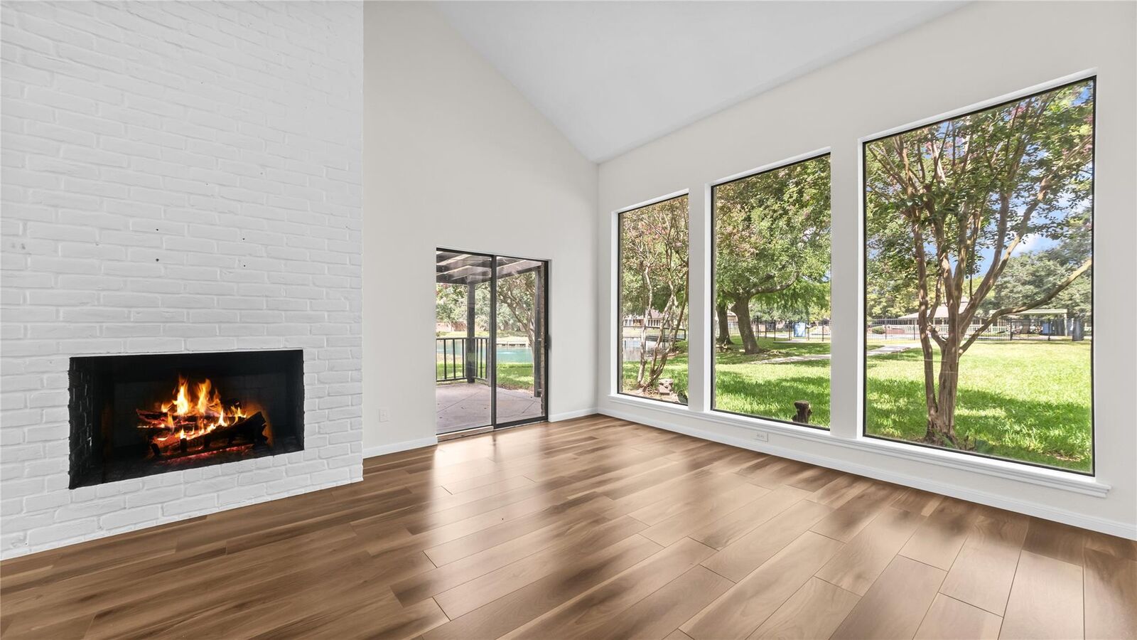 Property Photo:  175 Old Bridge Lake  TX 77069 