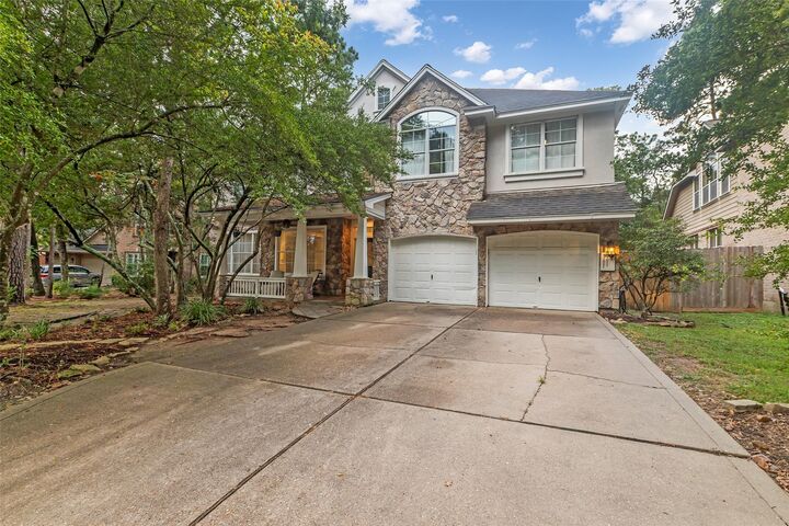 Property Photo:  211 Maple Path Place  TX 77382 