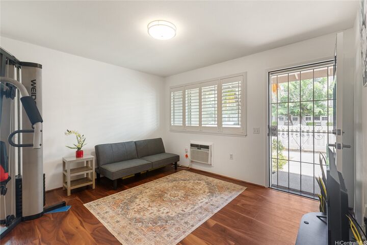 Property Photo:  91-1033 Kamaaha Avenue 1803  HI 96707 