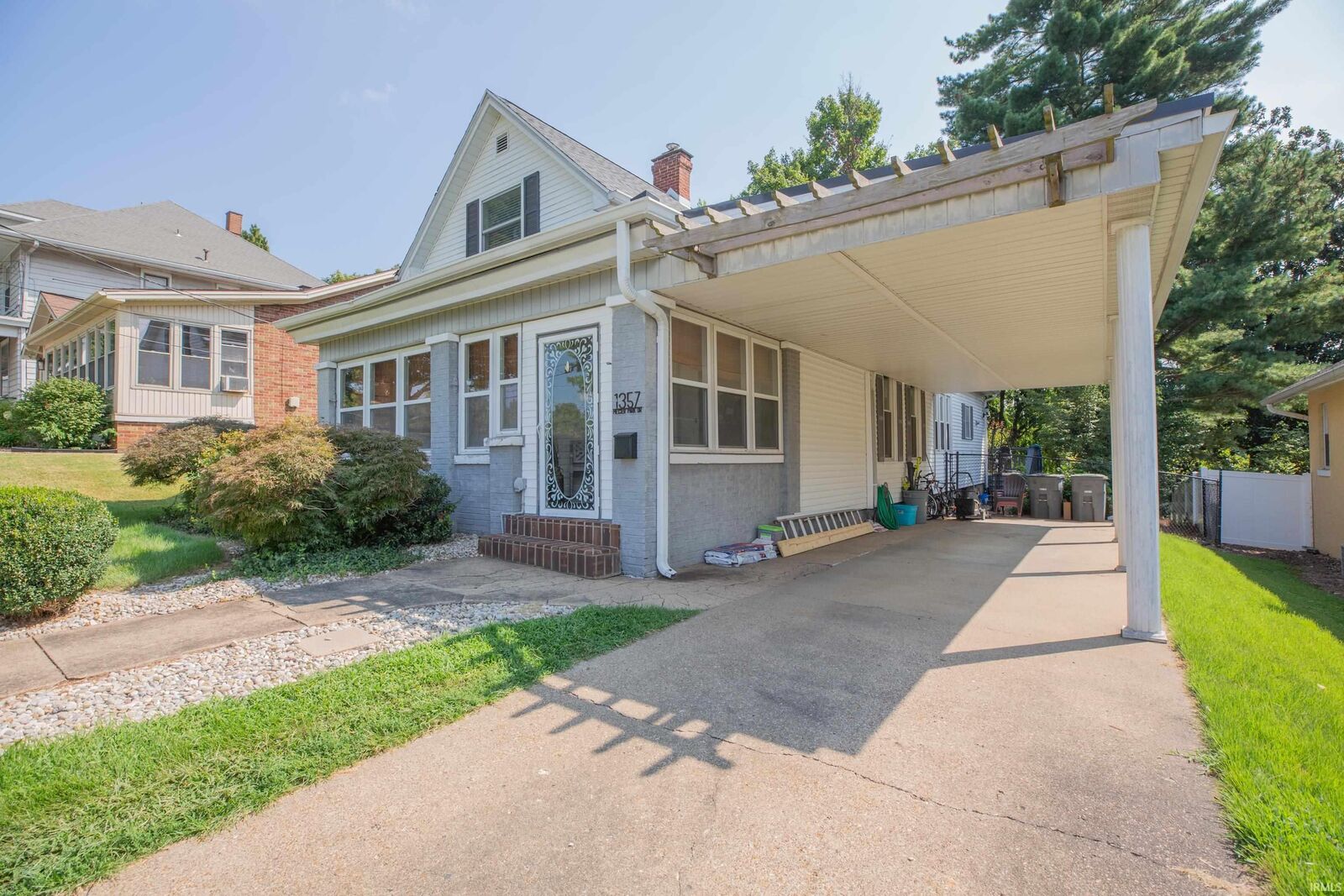 Property Photo:  1357 Mesker Park Drive  IN 47720 