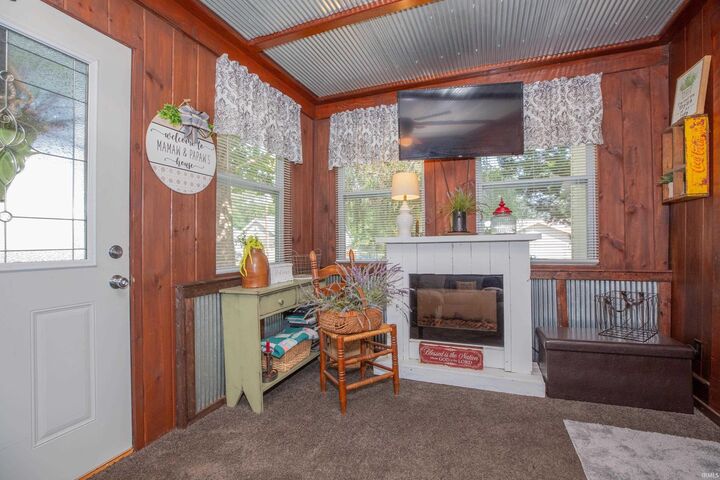 Property Photo:  207 N Smith Street  IN 47665 