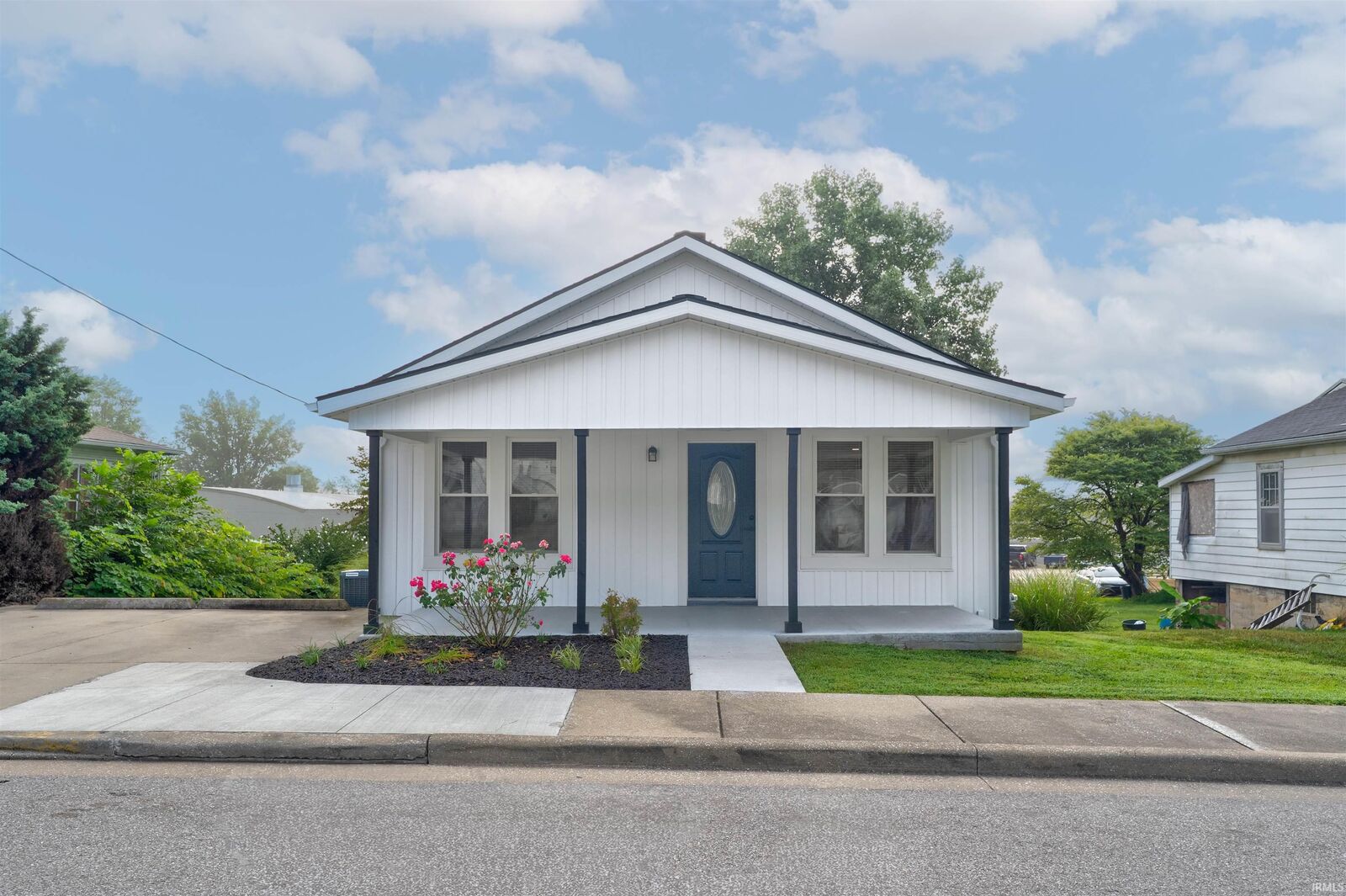 Property Photo: 307 N Chestnut Street IN 47542