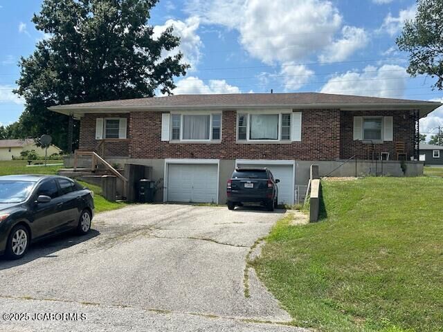 Property Photo:  909 Castlewood Avenue  MO 65251 