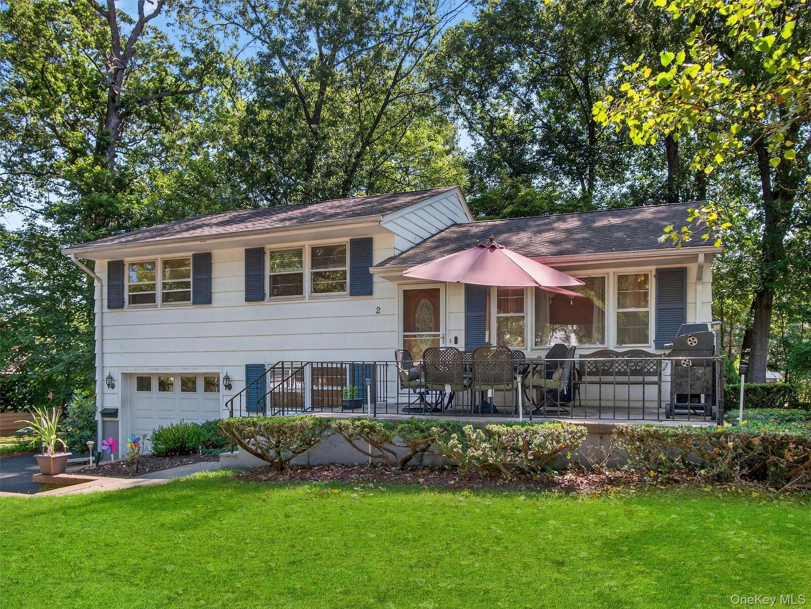Property Photo:  2 Beech Road  NY 10901 