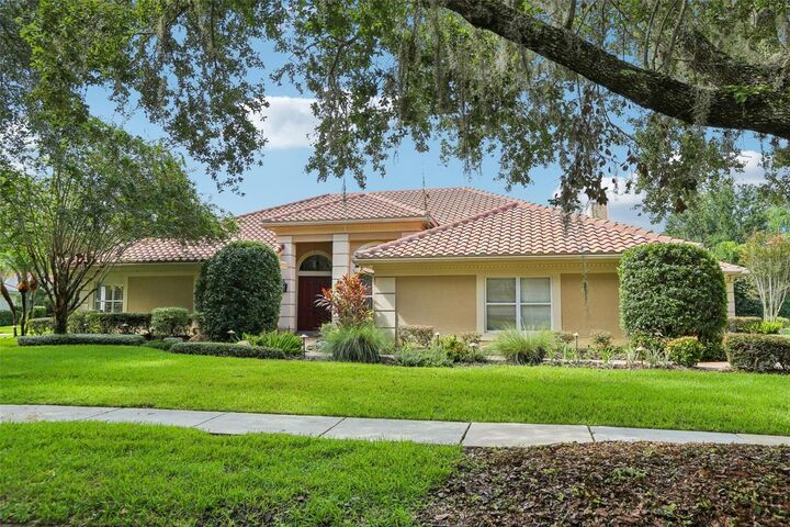 8939 Magnolia Chase Circle  Tampa FL 33647 photo