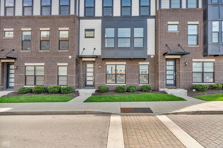 Property Photo:  9729 District N Drive  IN 46037 