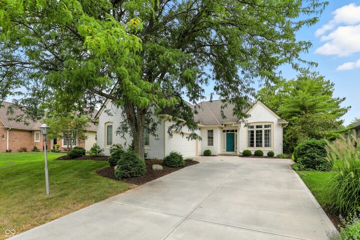Property Photo:  10954 Treyburn Drive  IN 46037 