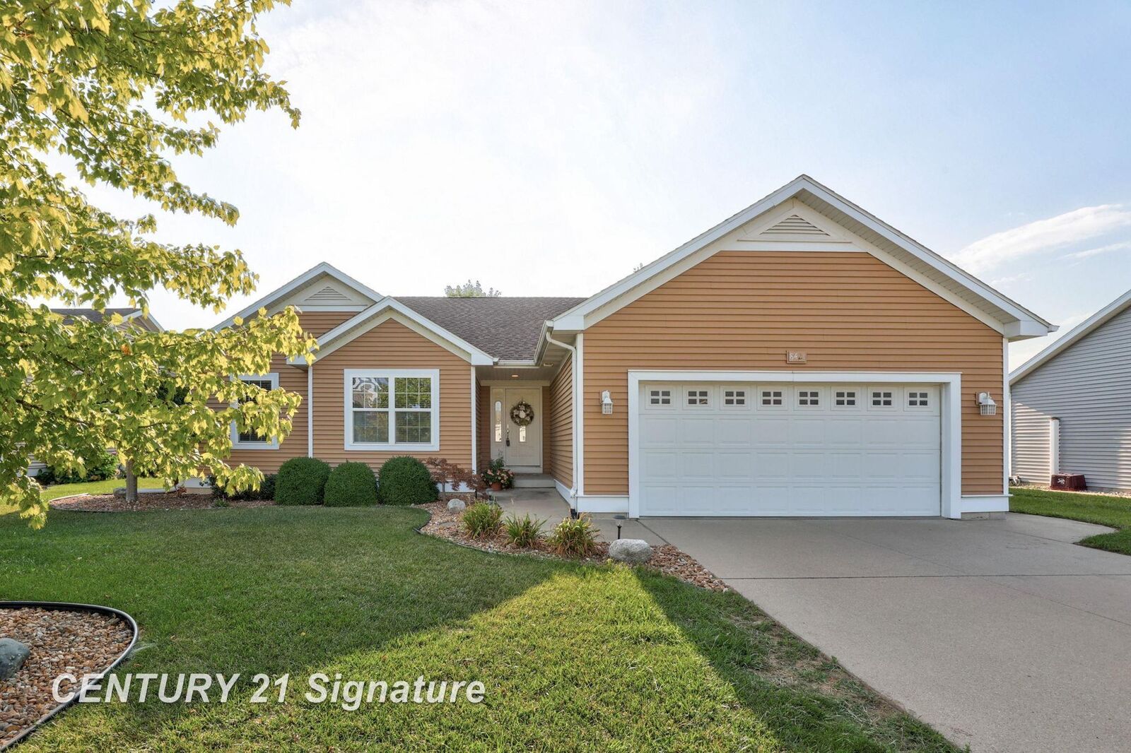 Property Photo: 8421 Waxwing Drive MI 48623