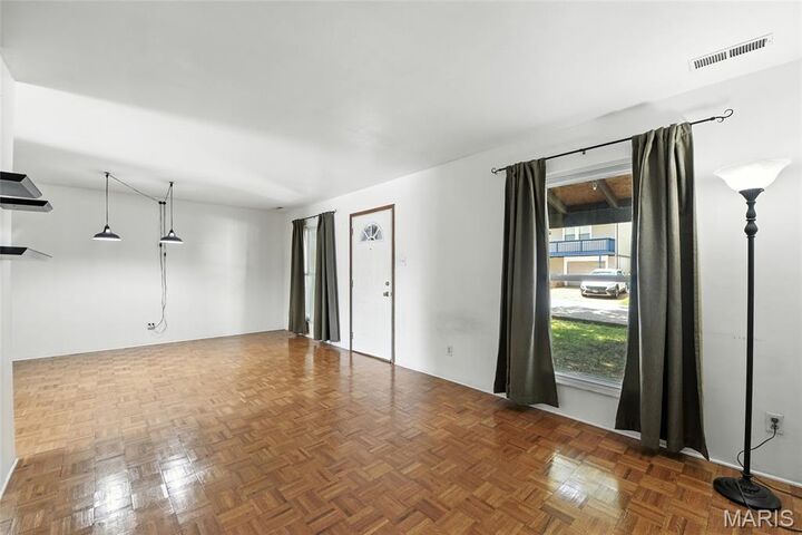 Property Photo: 7116 Wayles Drive MO 63012