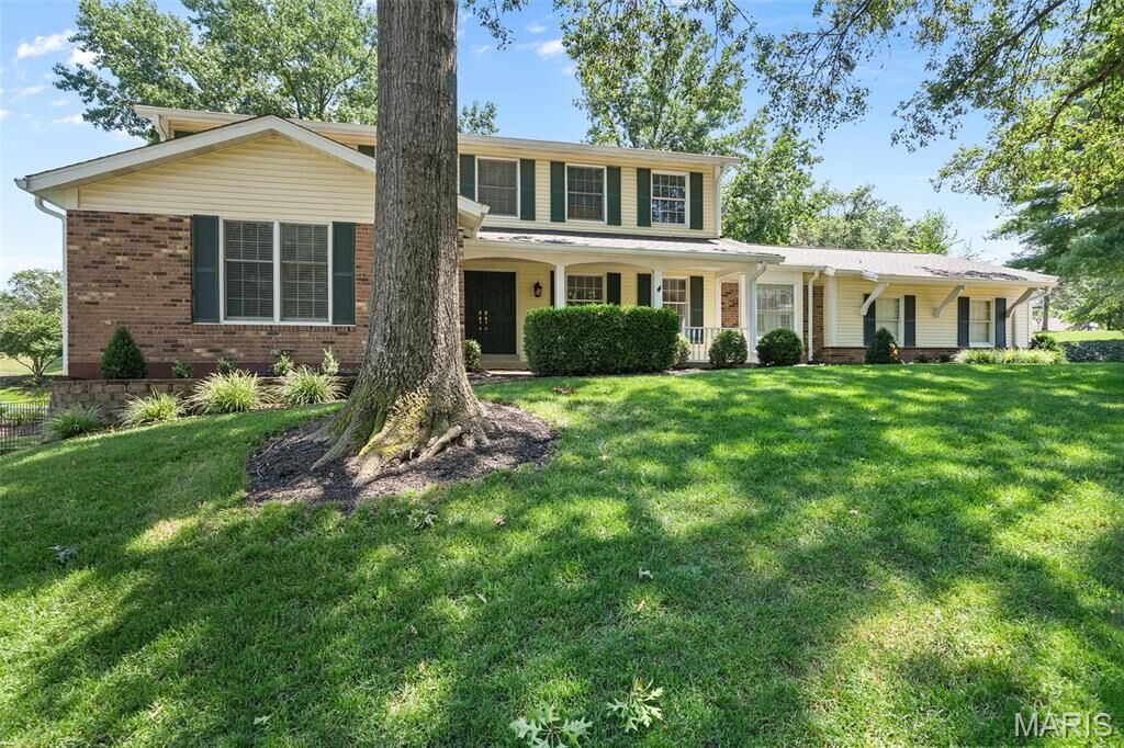 Property Photo:  14516 Crossway Court  MO 63017 