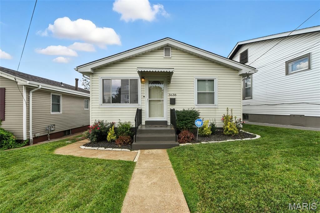 Property Photo:  3638 Koeln Avenue  MO 63116 
