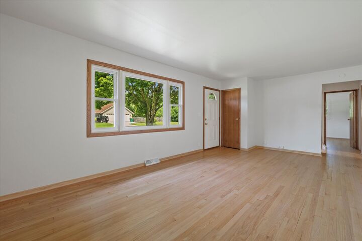 Property Photo:  N98w16201 Concord Rd  WI 53022 