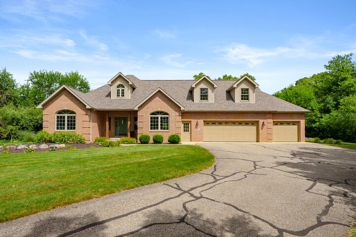 332 Blarney Lane  Plainwell MI 49080 photo