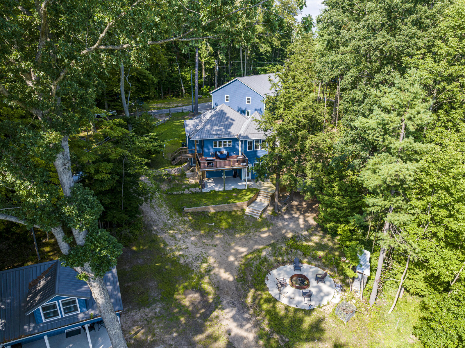 Property Photo: 8823 E Spring Hill Drive MI 49421