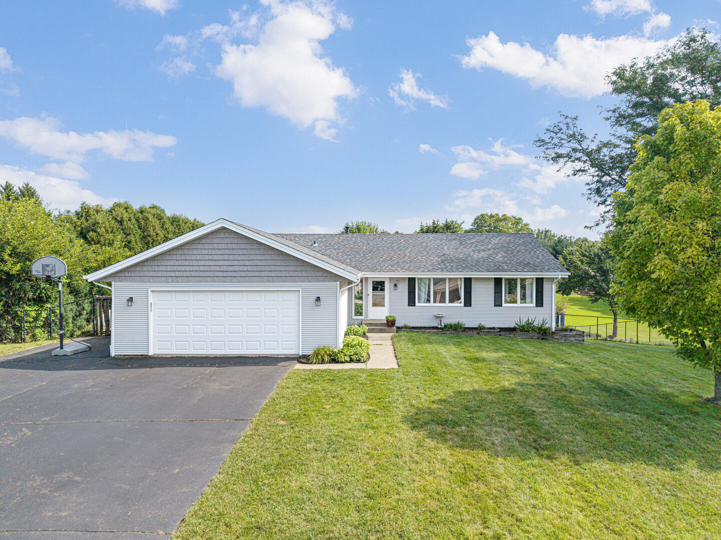 Property Photo:  9479 Sagewood Drive  IL 61073 