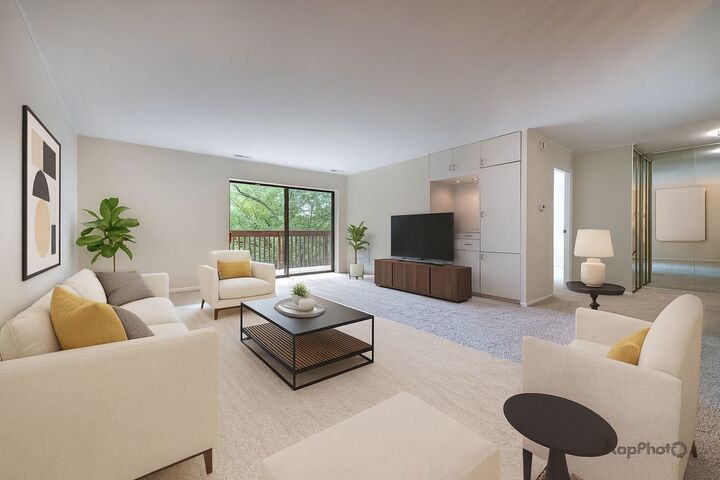 Property Photo:  120 Lakeview Drive 318  IL 60108 