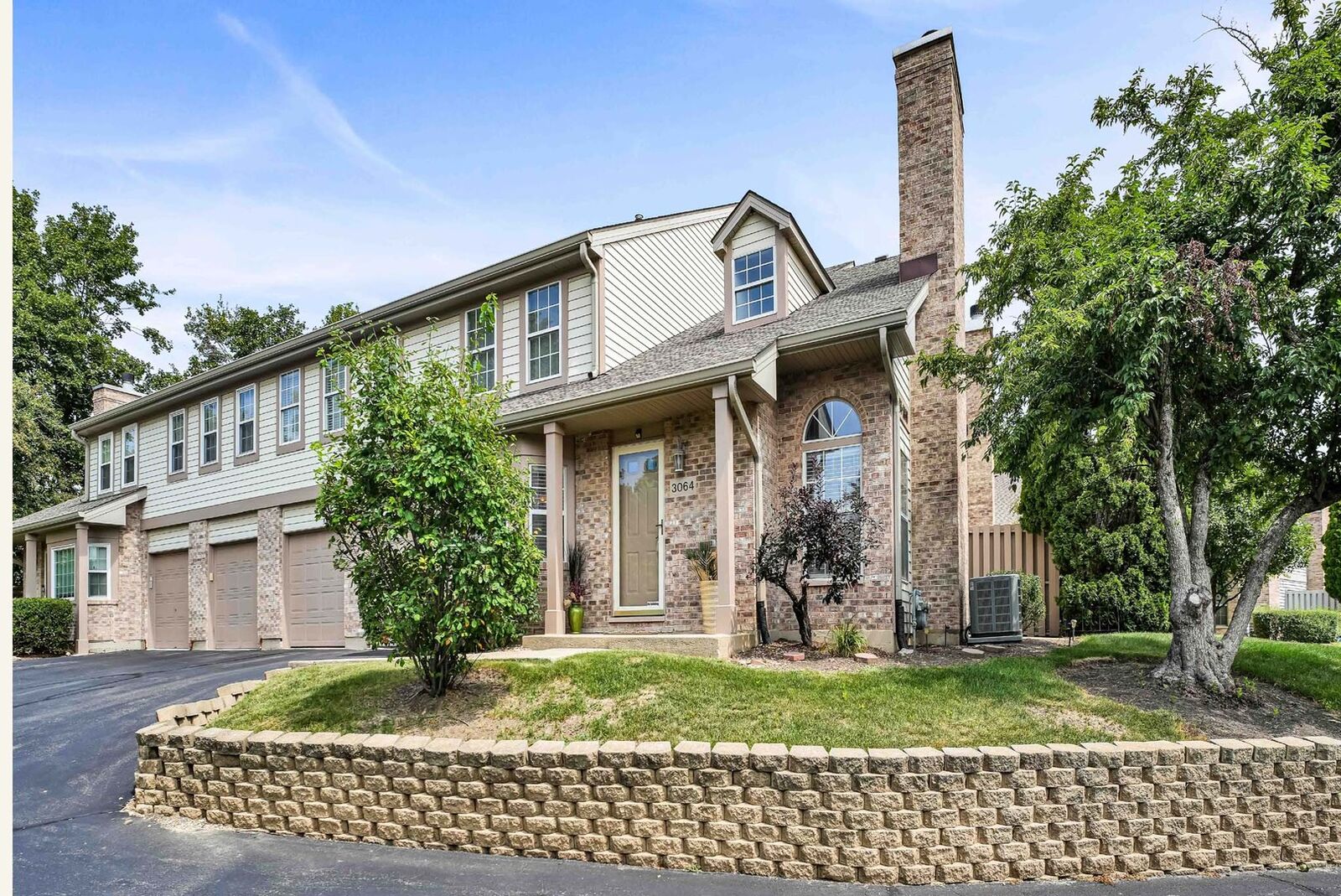 Property Photo: 3064 Anton Circle IL 60504