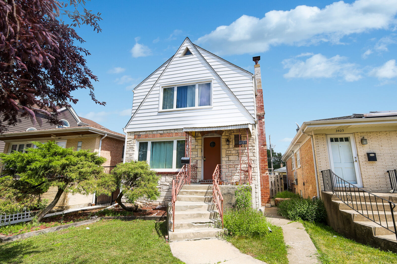 Property Photo:  3409 N Osage Avenue  IL 60634 