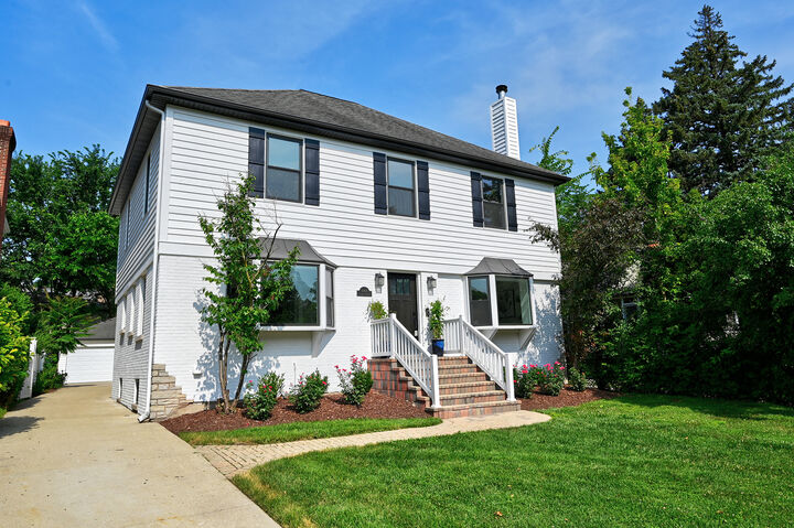 4468 Clausen Avenue  Western Springs IL 60558 photo