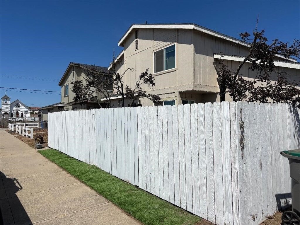 Property Photo:  1901 Beach Street  CA 93445 