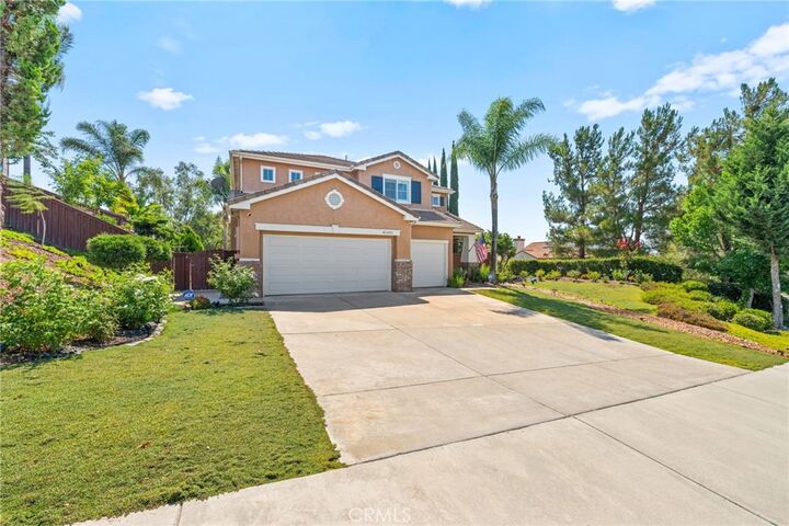 Property Photo:  45405 Vanowen Lane  CA 92592 