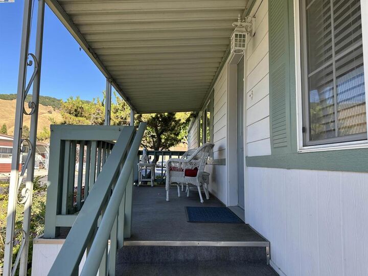 Property Photo:  711 Old Canyon Rd  CA 94536 