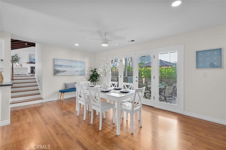 Property Photo: 901 N Poinsettia Avenue CA 90266