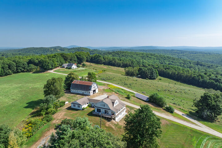 Property Photo:  52 Richmond Hill Road  ME 04253 