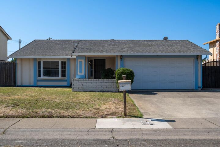 6861 Rancho Adobe Drive  Sacramento CA 95828 photo