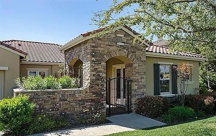 Property Photo: 1701 Terracina Drive CA 95762