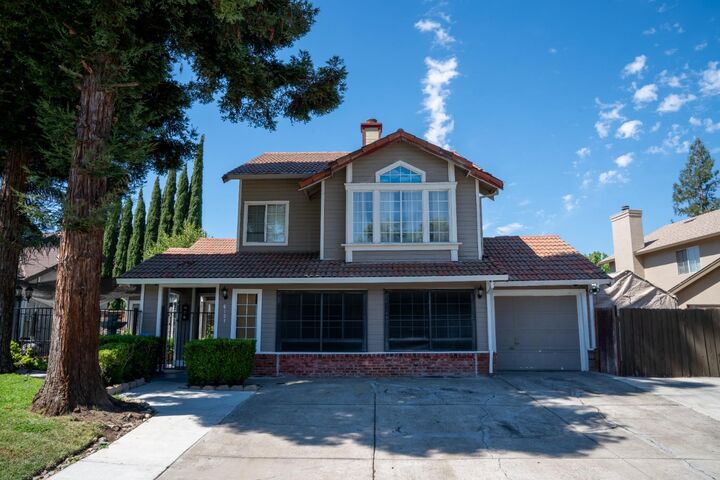 6131 Jacinto Avenue  Sacramento CA 95823 photo