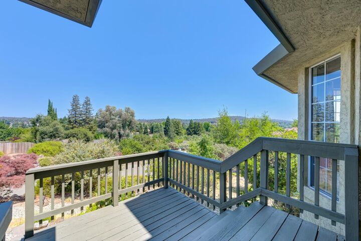 Property Photo:  2940 Pasada Road  CA 95682 