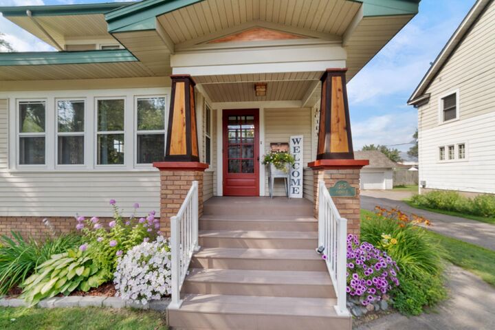Property Photo:  313 Avenue C  MN 55720 