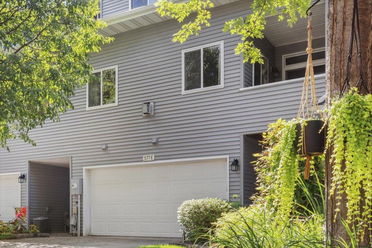 Property Photo: 577 Woodduck Drive MN 55125