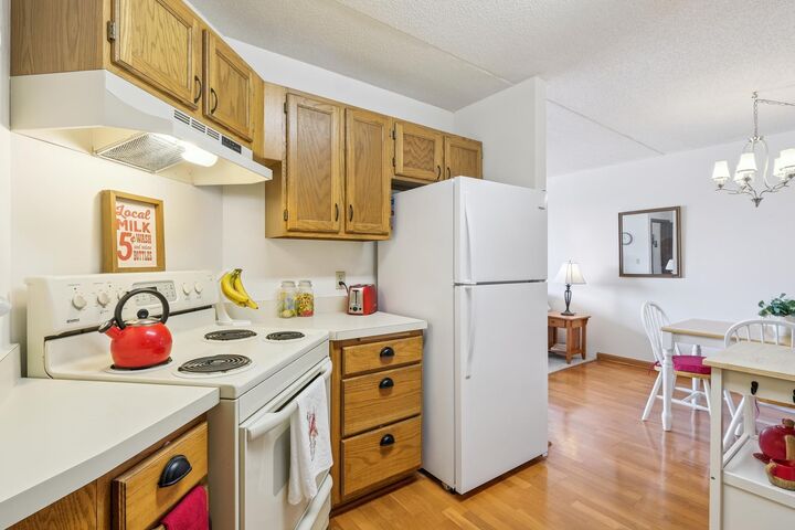 Property Photo:  2601 Kenzie Terrace 305  MN 55418 