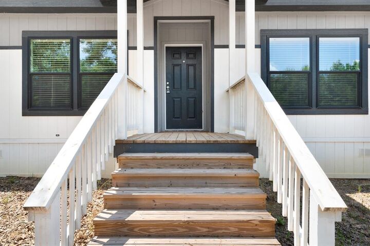 Property Photo:  211 3900 Road  TX 75686 