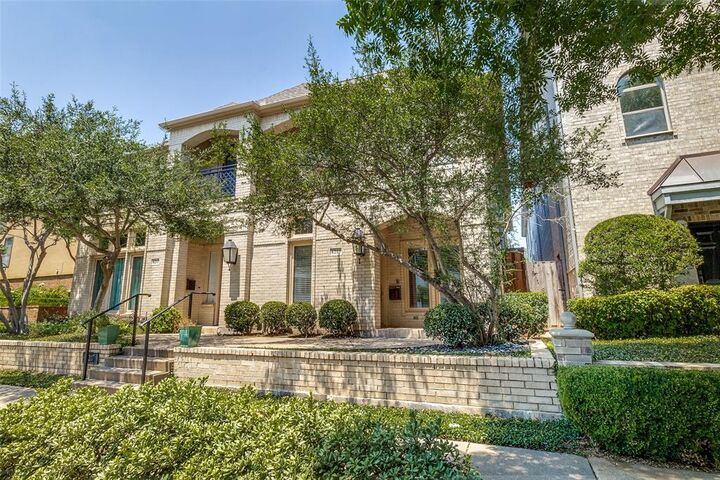 Property Photo: 4219 Prescott Avenue TX 75219