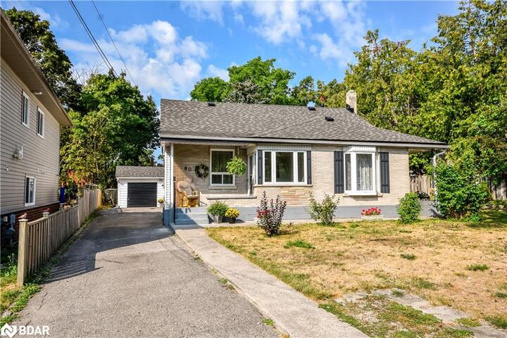 80 Parkside Drive  Barrie ON L4N 1X1 photo