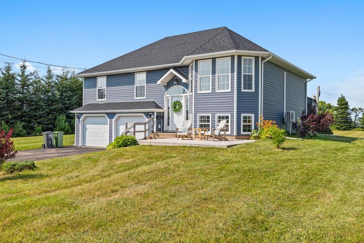 Property Photo: 35 Antoinette Drive PE C0B 1T0