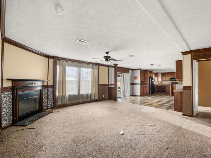 Property Photo: 3610 US-190 LA 70634