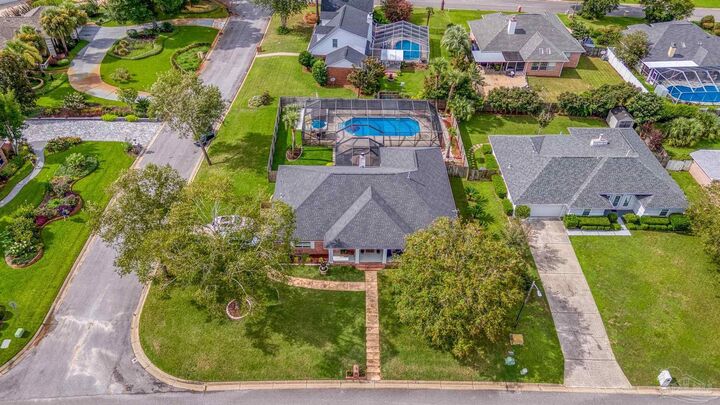 Property Photo: 3030 Marcus Pointe Blvd FL 32505