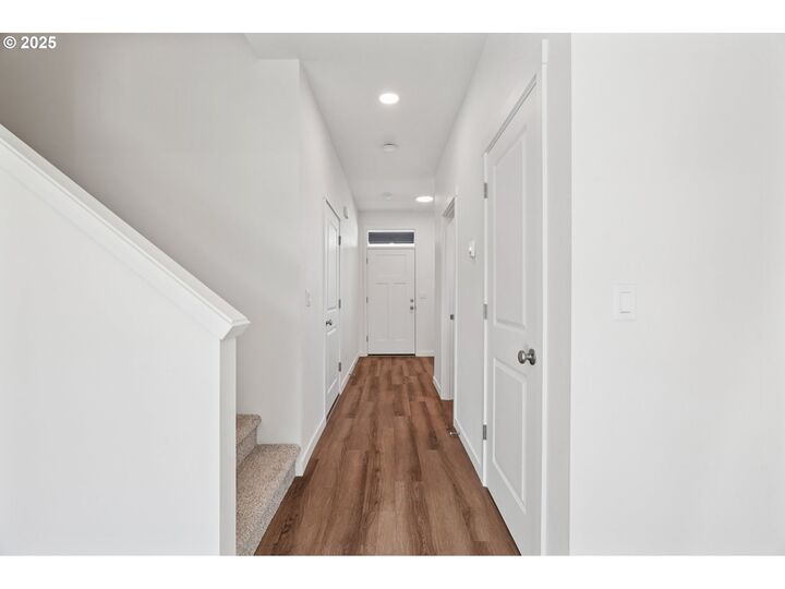 Property Photo:  1735 NW 18th Way  WA 98604 