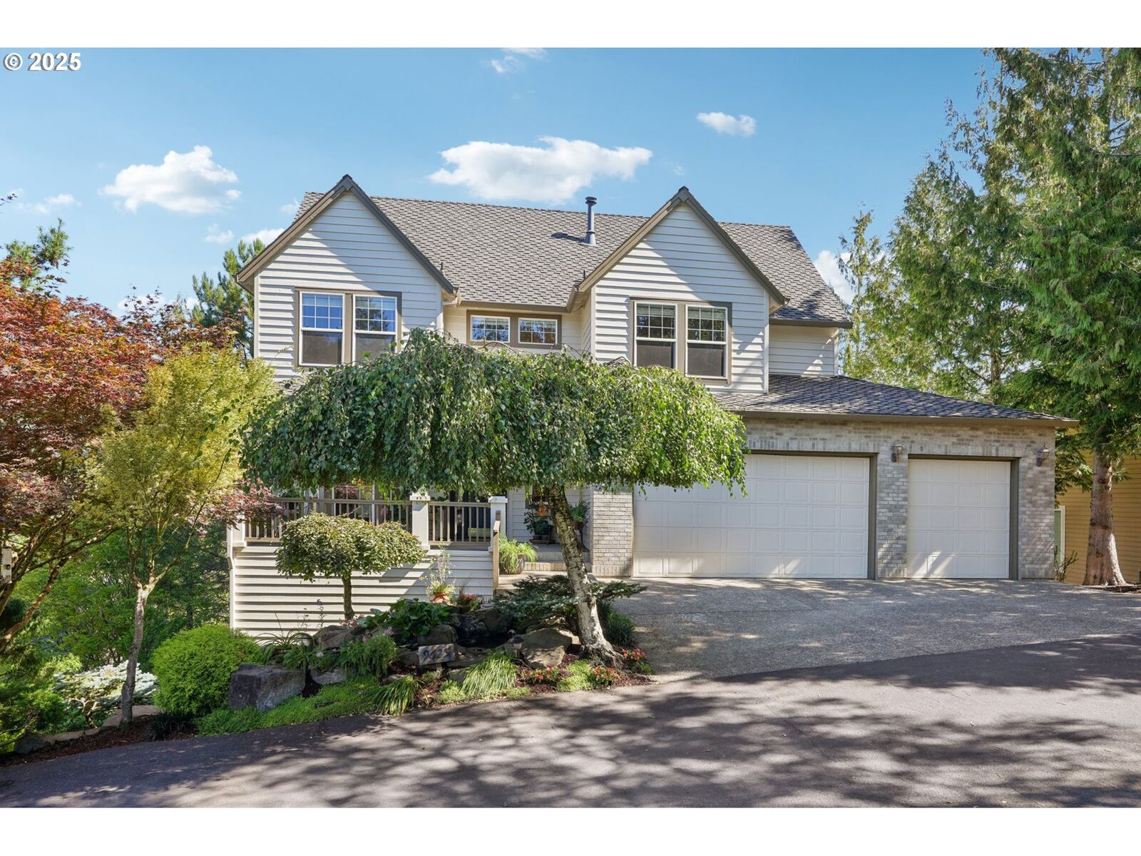 Property Photo:  9625 NW Fleischner St  OR 97229 