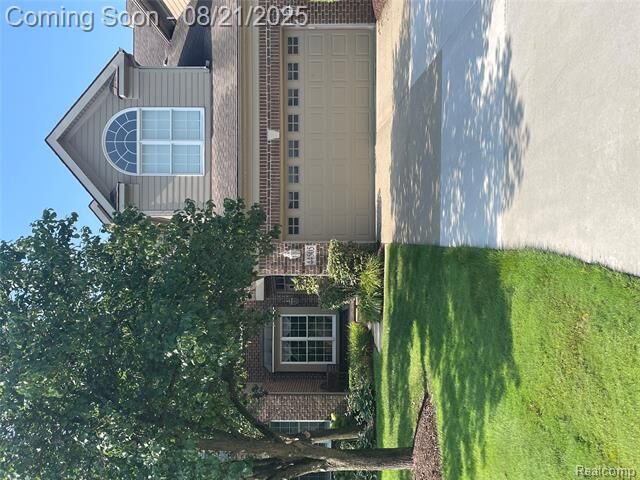 44505 Broadmoor Boulevard  Northville MI 48168 photo