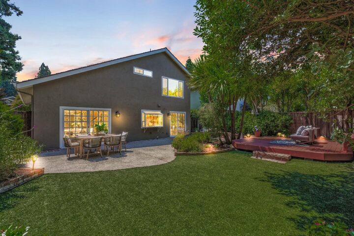 Property Photo: 213 Yarborough Lane CA 94061