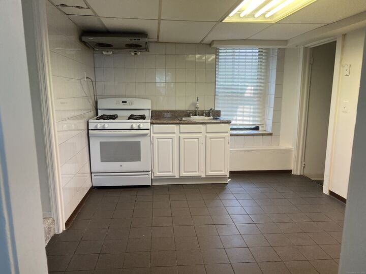 Property Photo:  39 Grenhart Road  CT 06902 