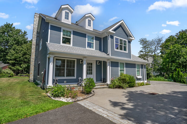 328 Brewster Street  Bridgeport CT 06605 photo