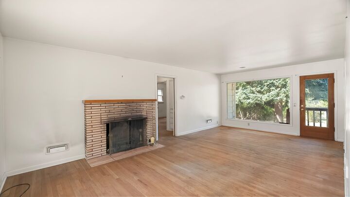 Property Photo:  2929 E 18th Ave  WA 99223 